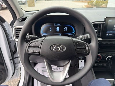 2026 Hyundai Venue SE