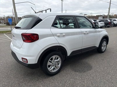 2026 Hyundai Venue SE