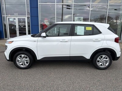 2026 Hyundai Venue SE