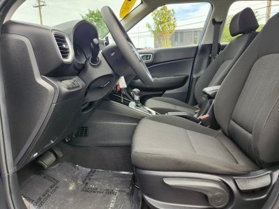 2026 Hyundai Venue SE