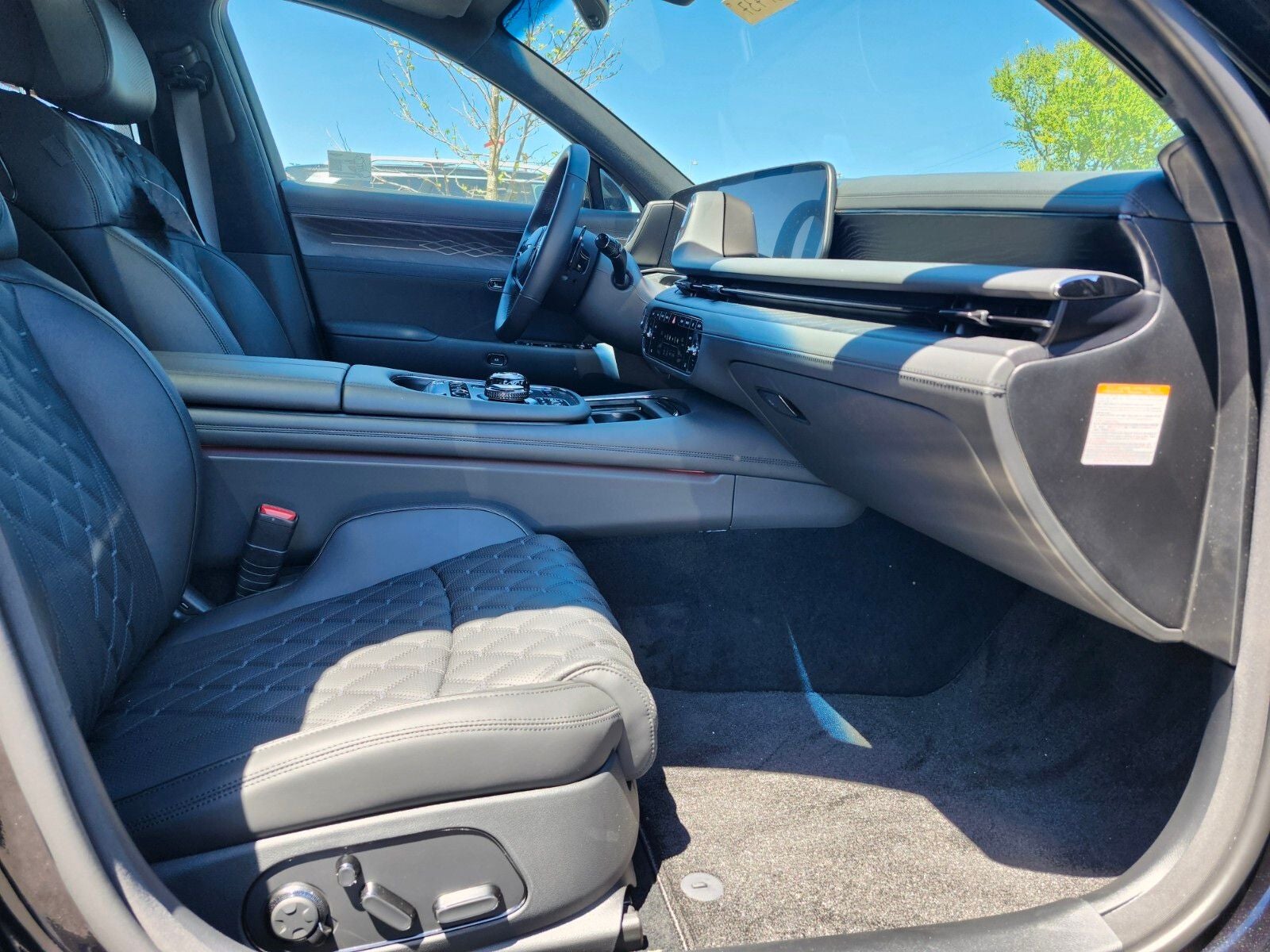 2026 GENESIS G90 Prestige Black - Photo 11