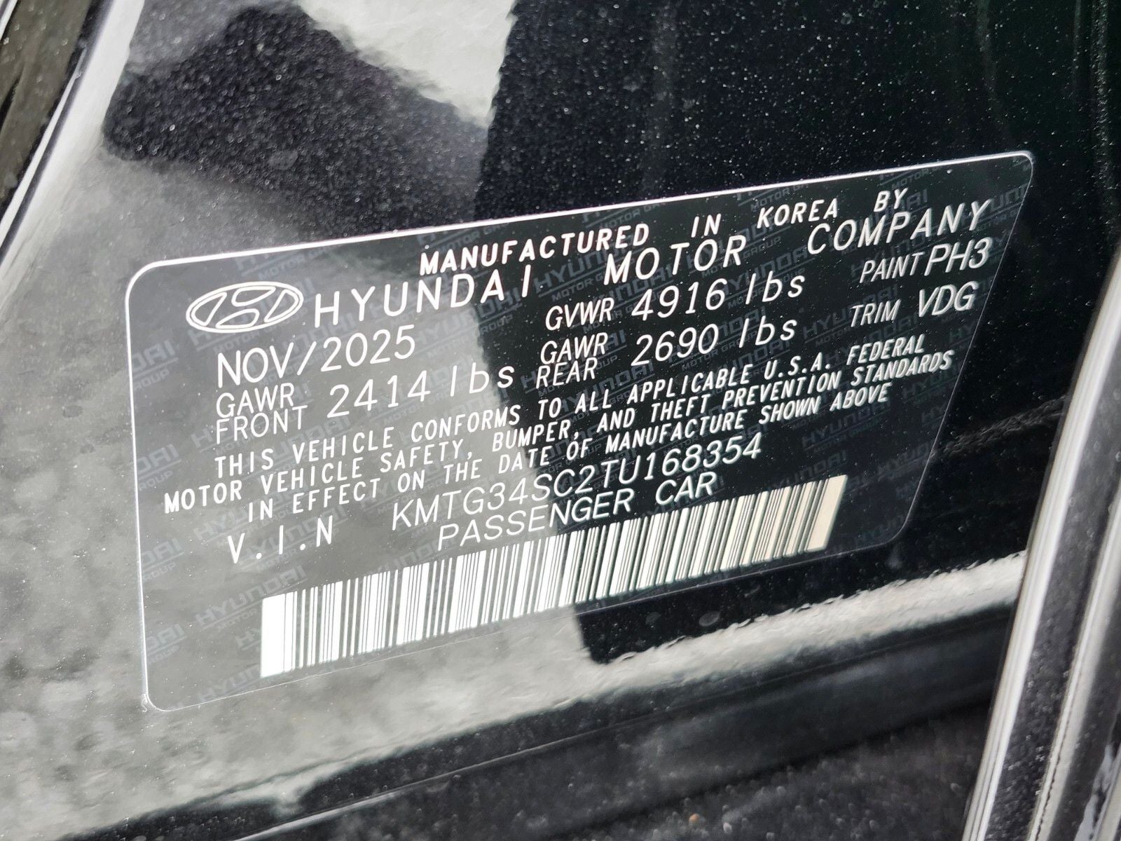 2026 Genesis G70 2.5T PRESTIGE