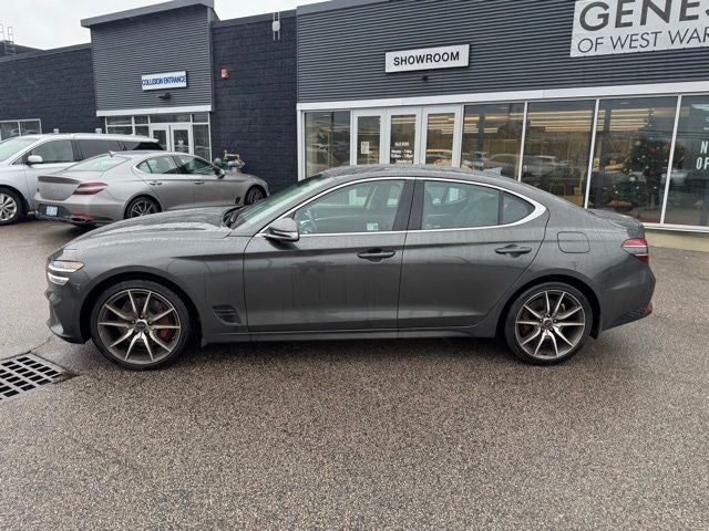 2025 Genesis G70 2.5T