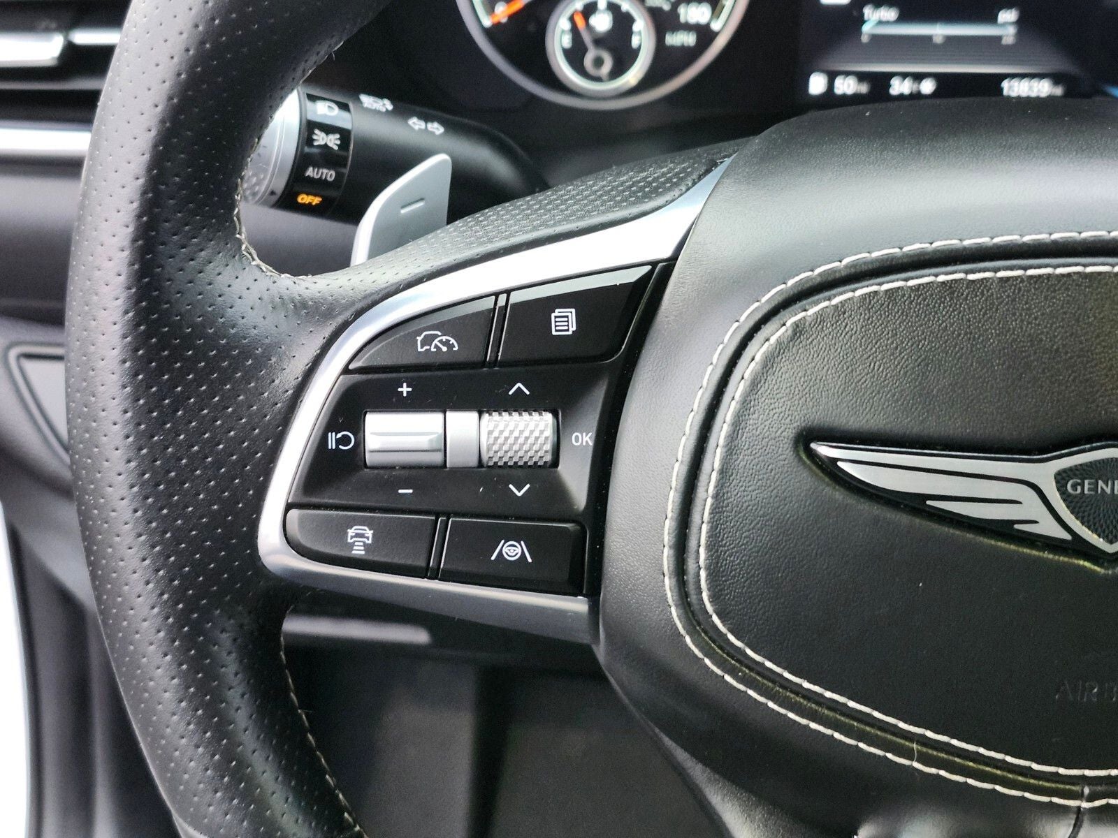 2025 Genesis G70 3.3T Sport Advanced