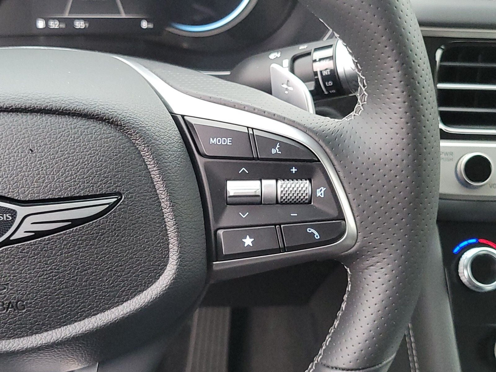 2026 Genesis G70 2.5T