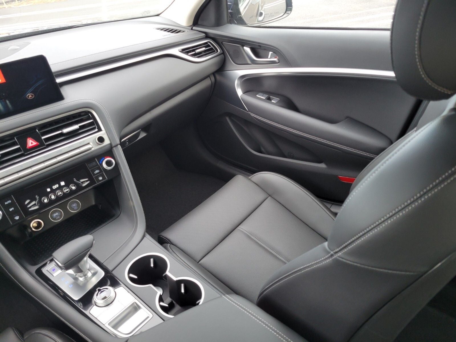 2026 Genesis G70 2.5T