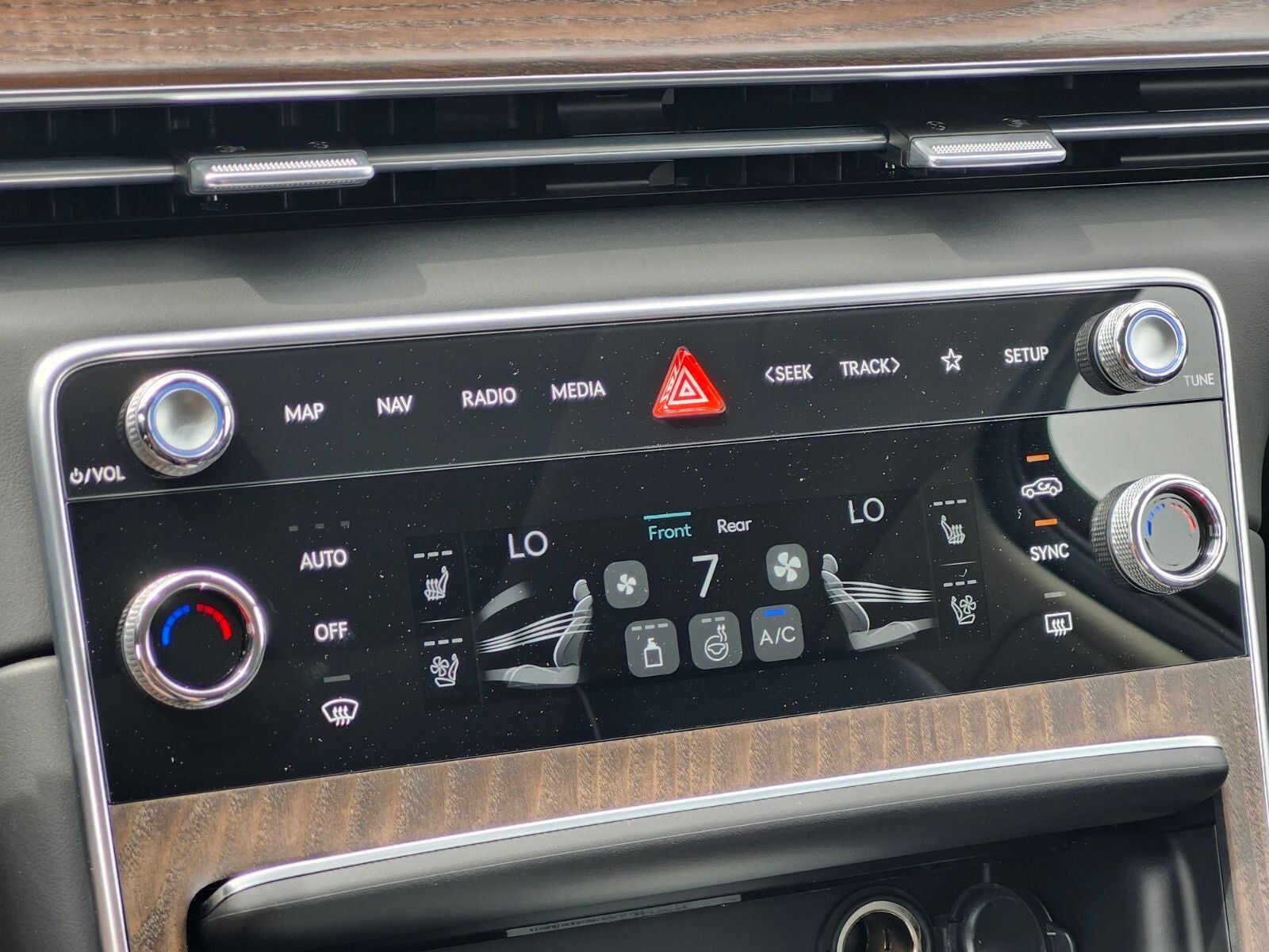 2026 Genesis GV80 2.5T Advanced