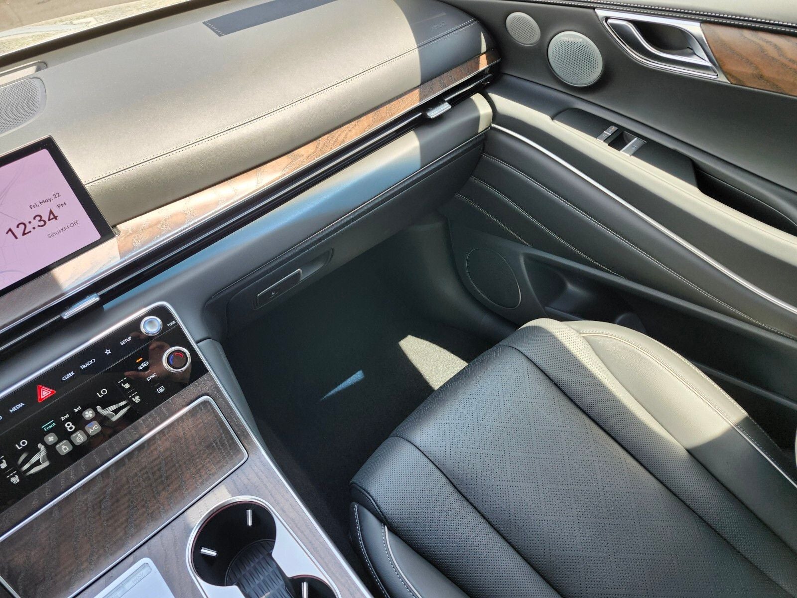 2026 Genesis GV80 2.5T Prestige