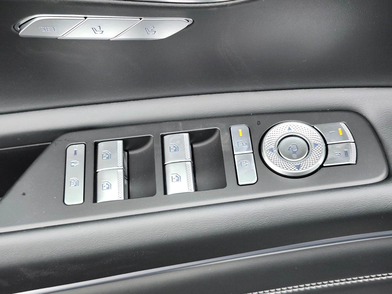 2026 Genesis GV80 2.5T