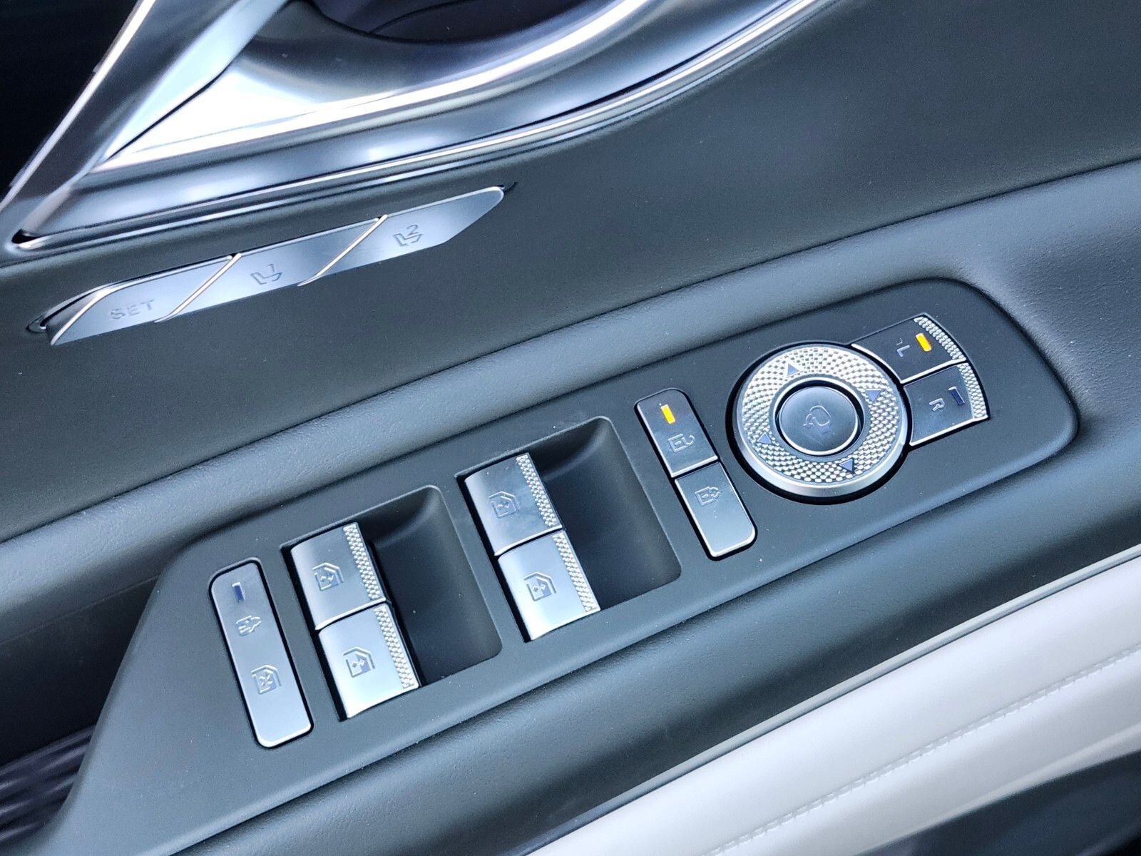 2026 Genesis GV80 2.5T