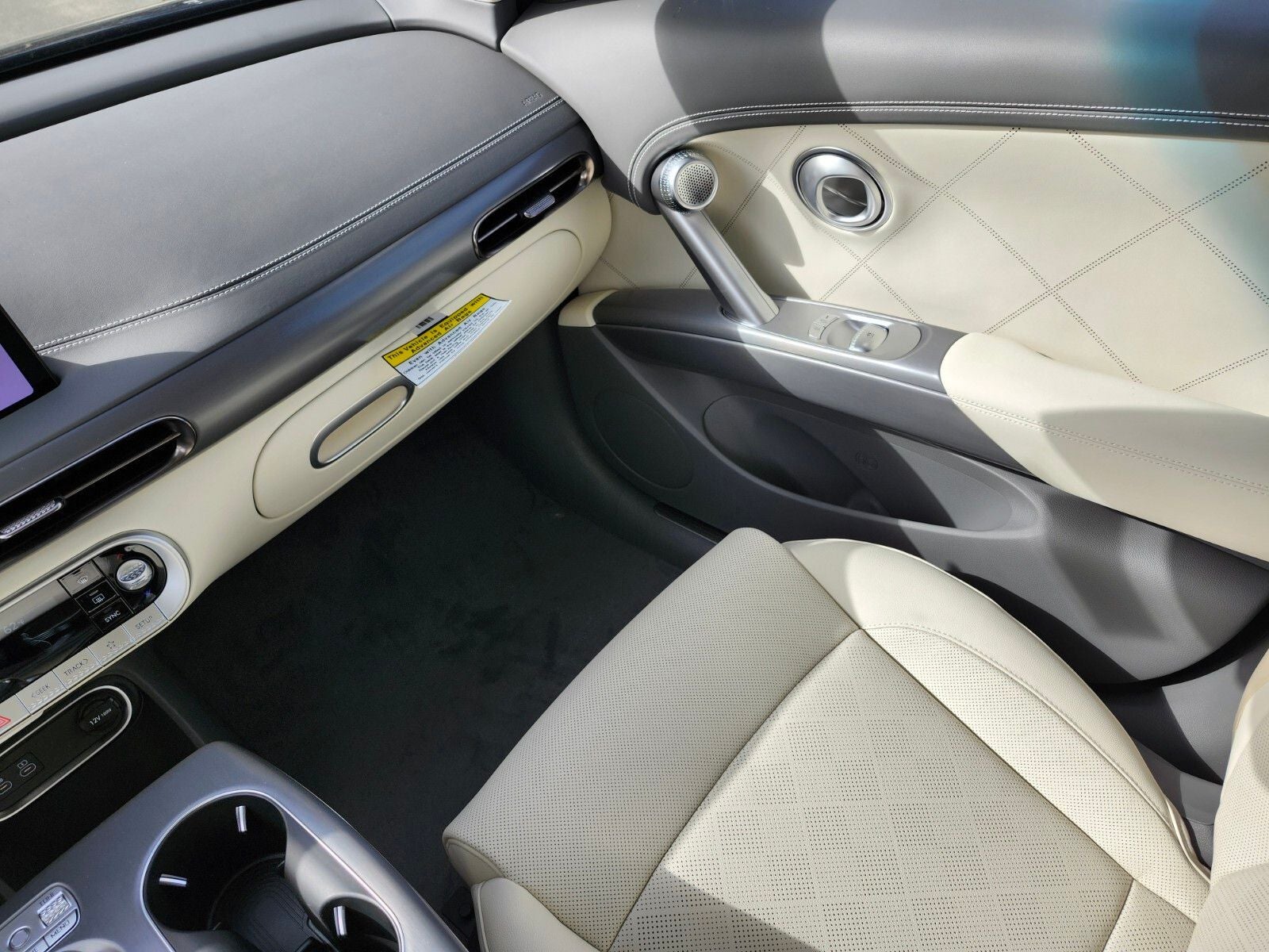2026 Genesis GV60 Advanced