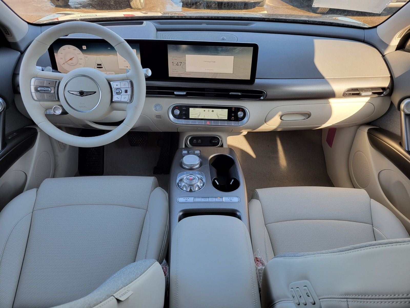 2025 Genesis GV60 Standard