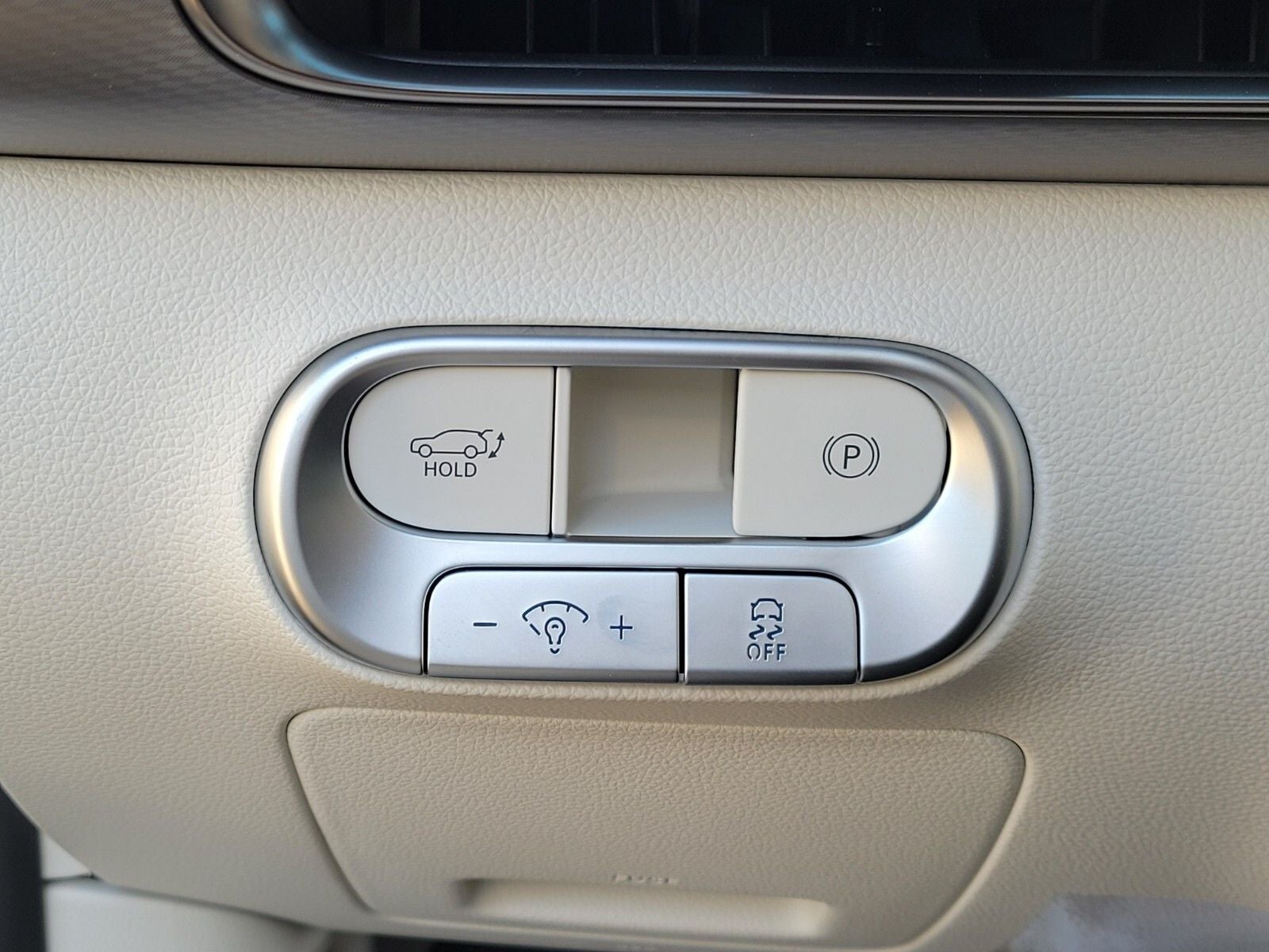 2025 Genesis GV60 Standard