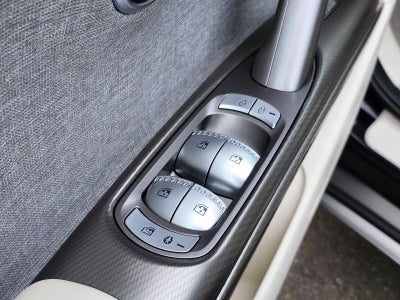 2025 Genesis GV60 Standard