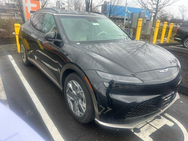2025 Genesis GV60 Standard