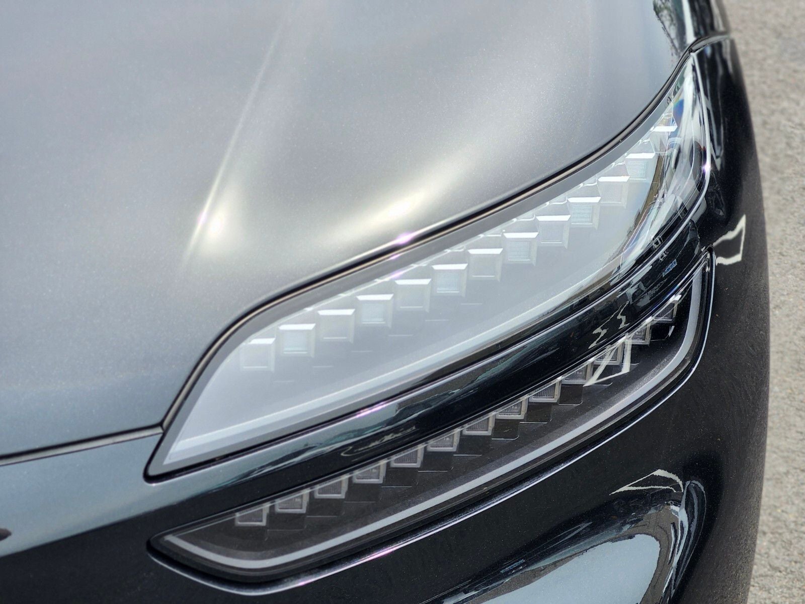 2026 Genesis GV60 19"