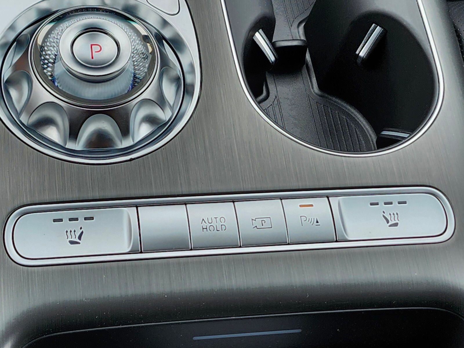 2026 Genesis GV60 19"