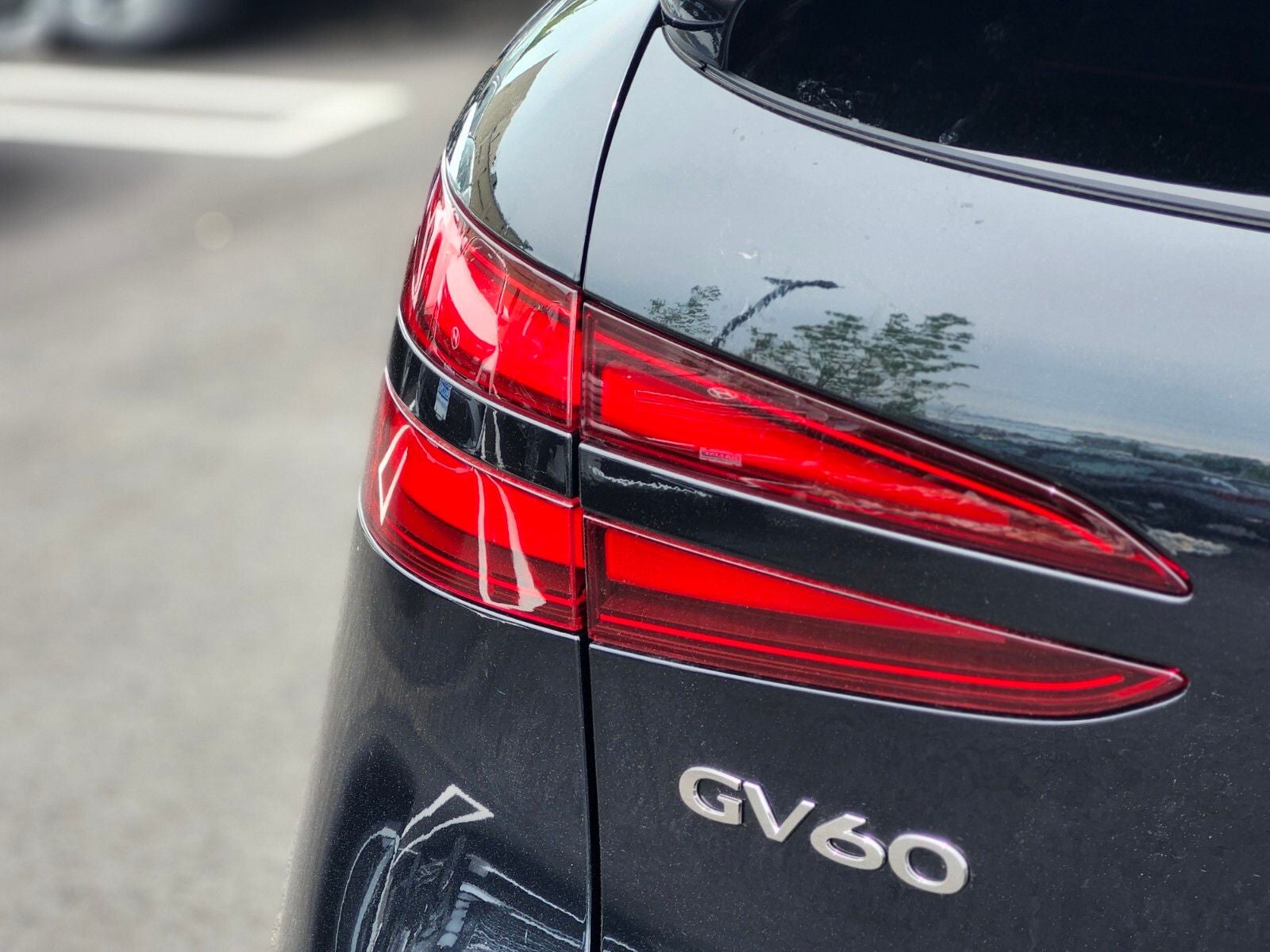 2026 Genesis GV60 19"