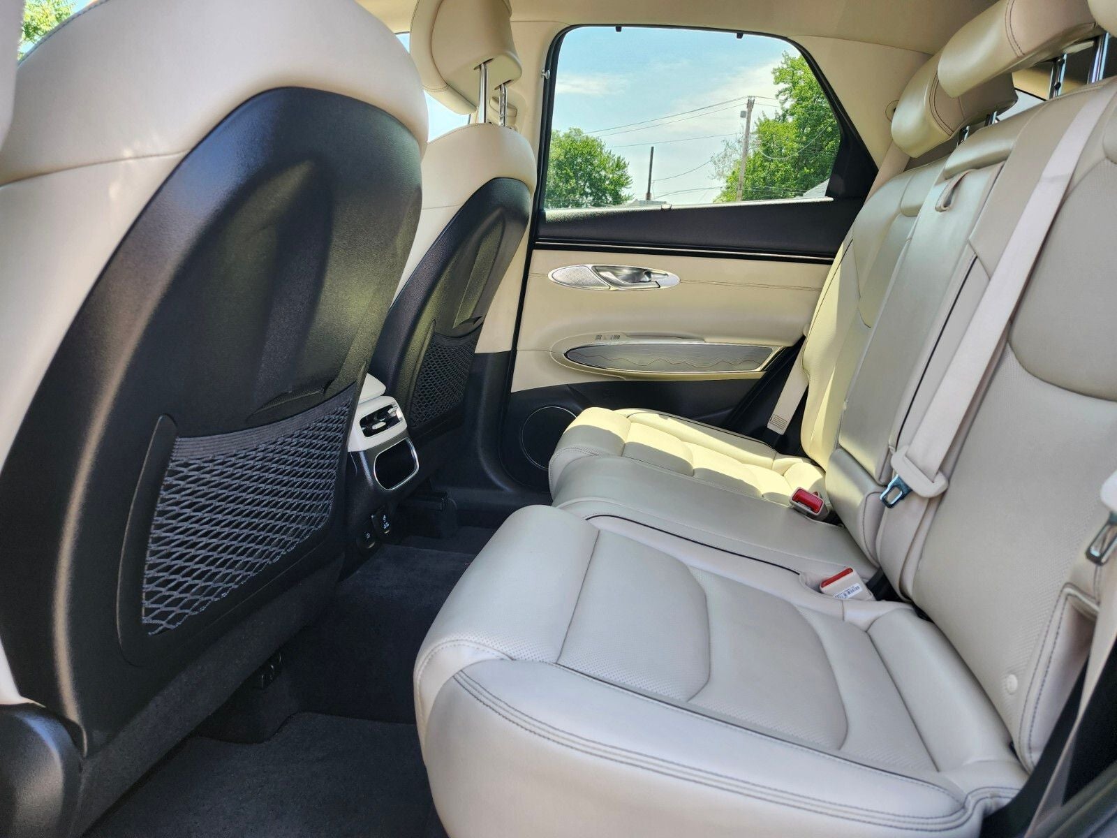 2023 GENESIS GV70 Standard - Photo 16