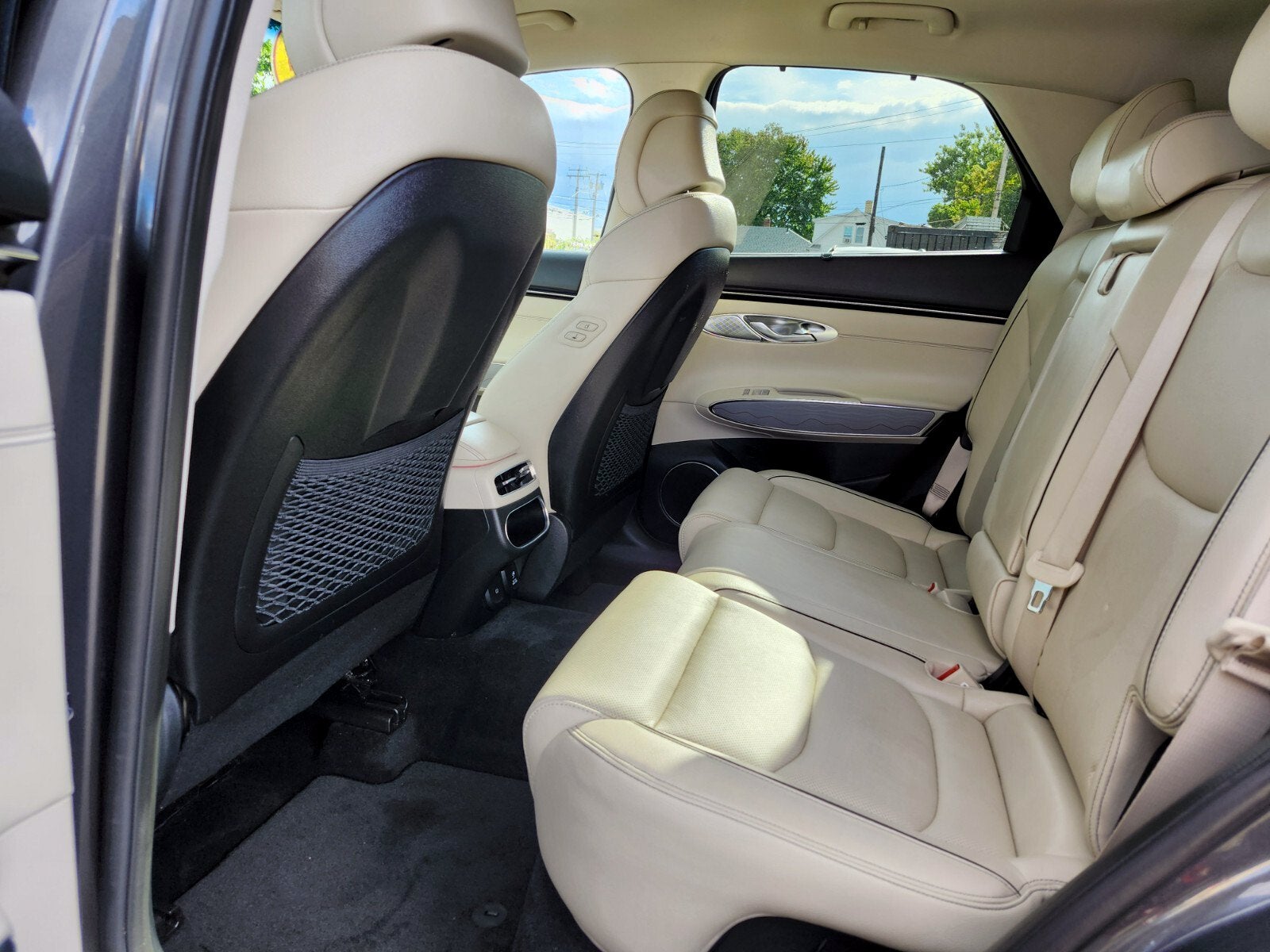 2023 Genesis GV70 2.5T