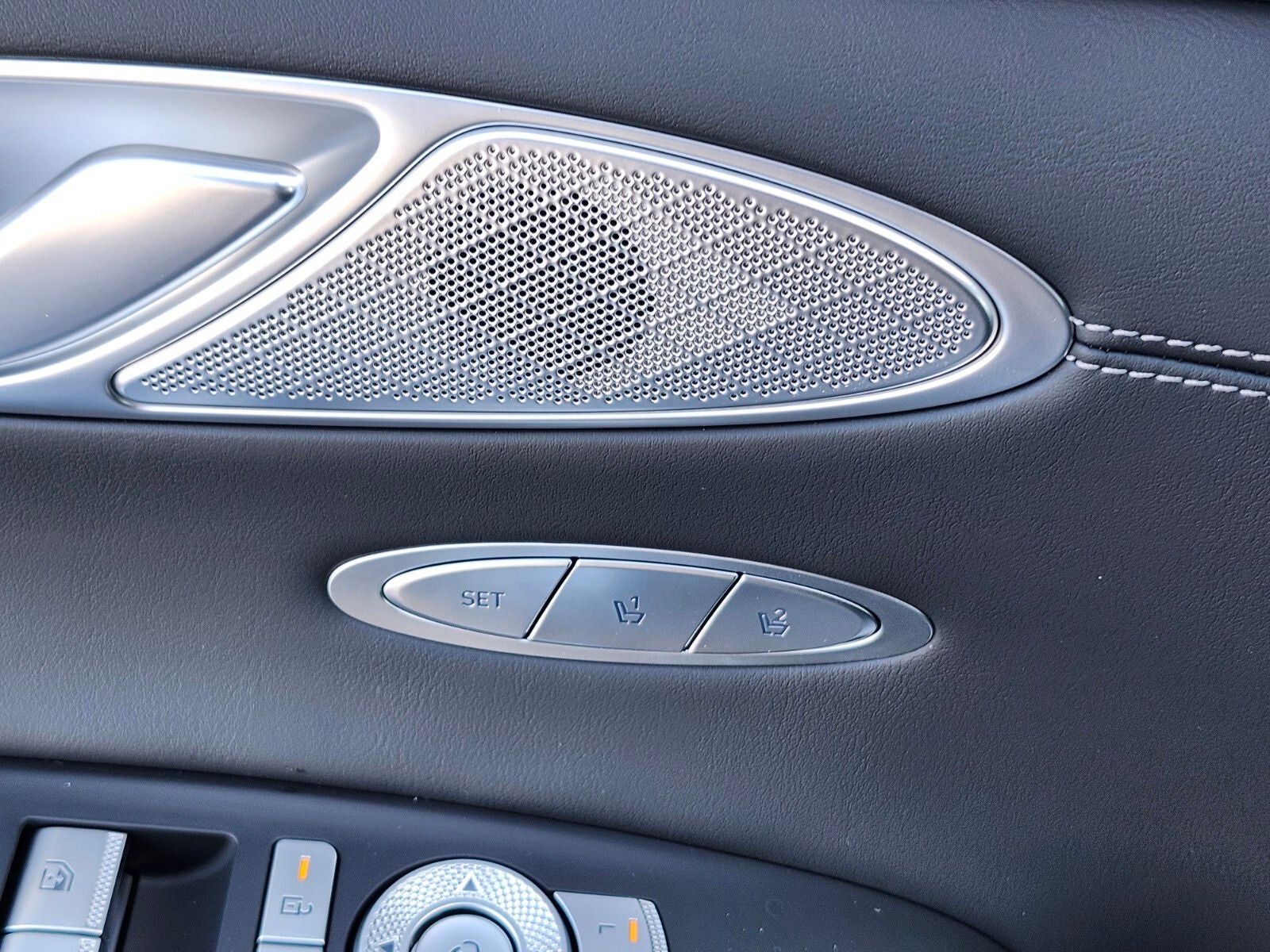 2026 Genesis GV70 2.5T SELECT