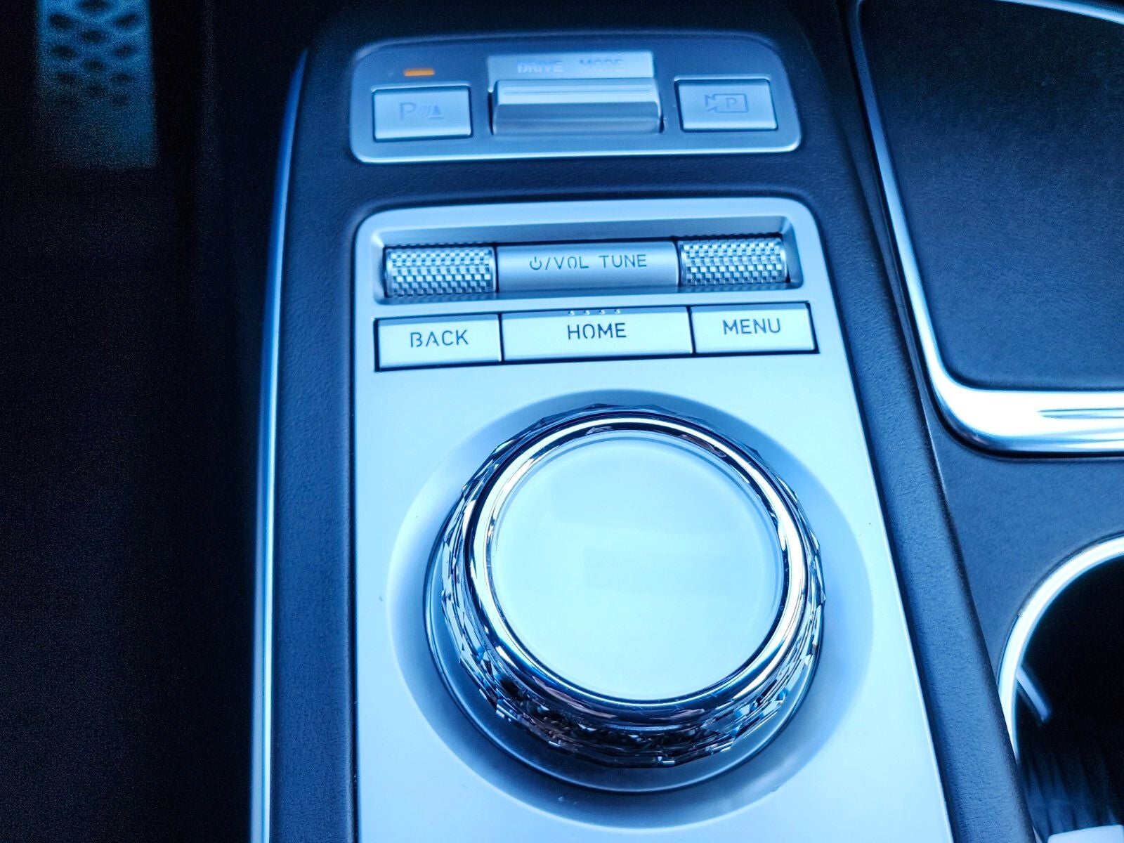 2025 Genesis GV70 3.5T Sport Advance