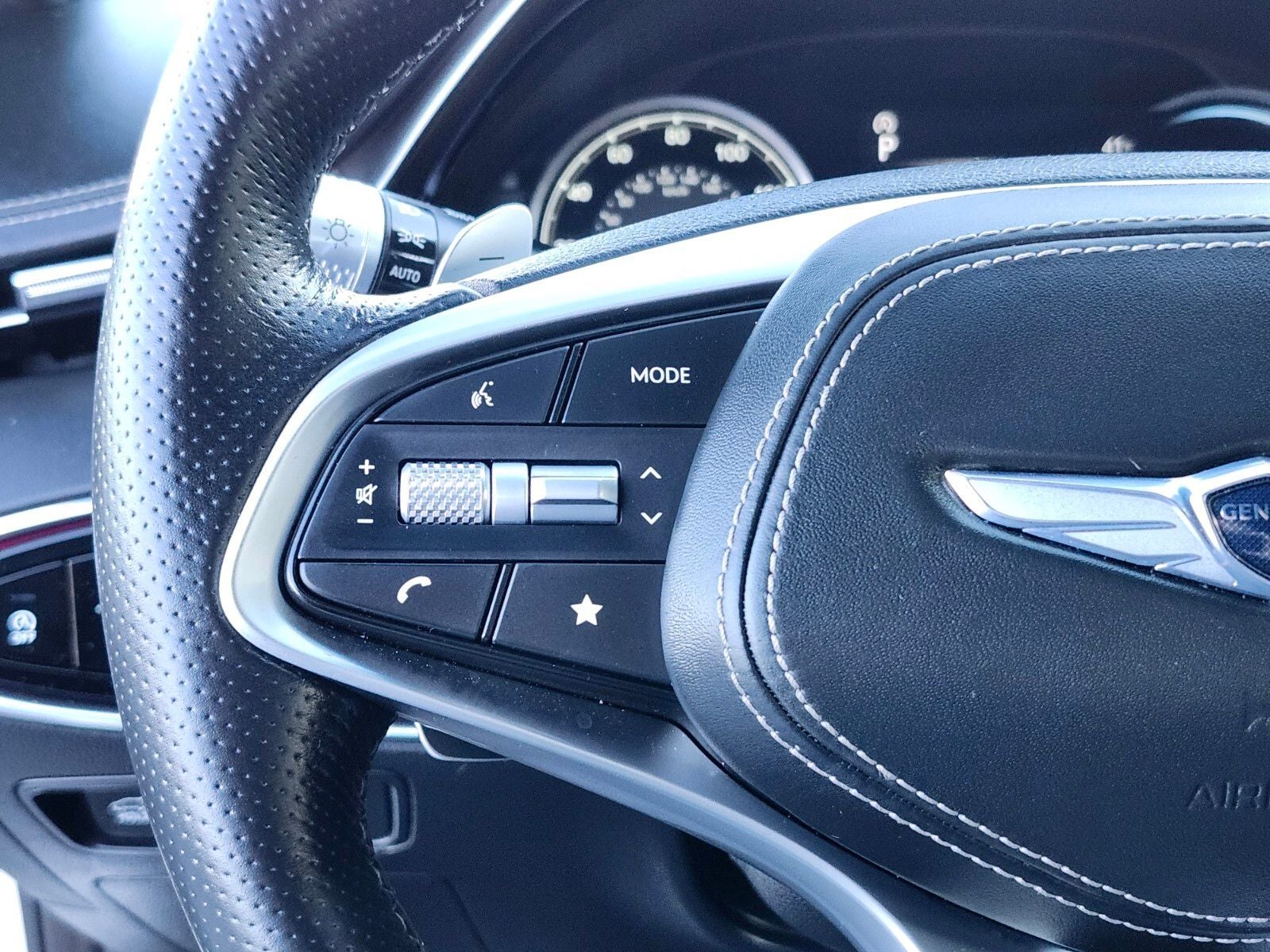 2025 Genesis GV70 3.5T Sport Advance