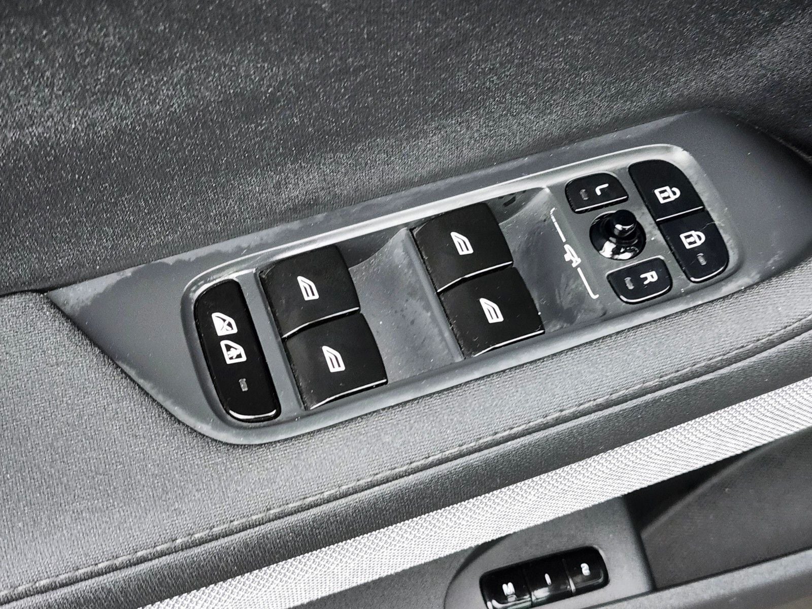 2022 Polestar 2 Long Range Dual Motor