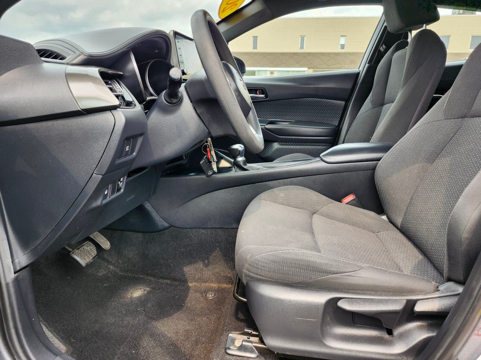 2019 Toyota C-HR LE