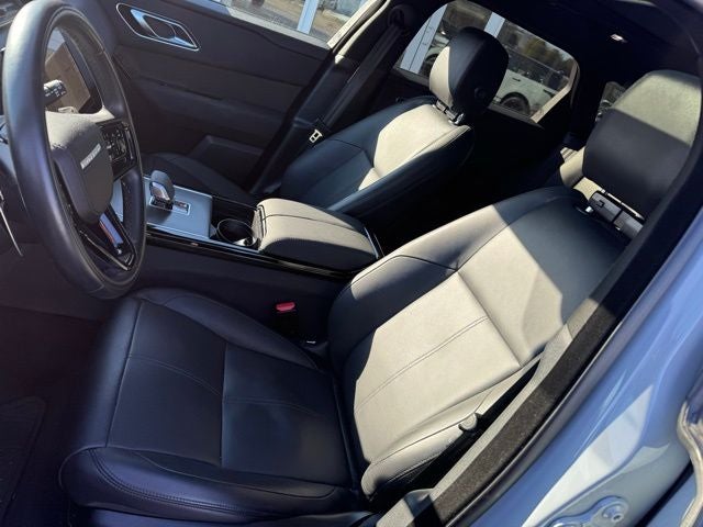 2025 Land Rover Range Rover Velar Dynamic SE