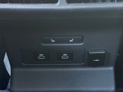 2025 Land Rover Range Rover Velar Dynamic SE