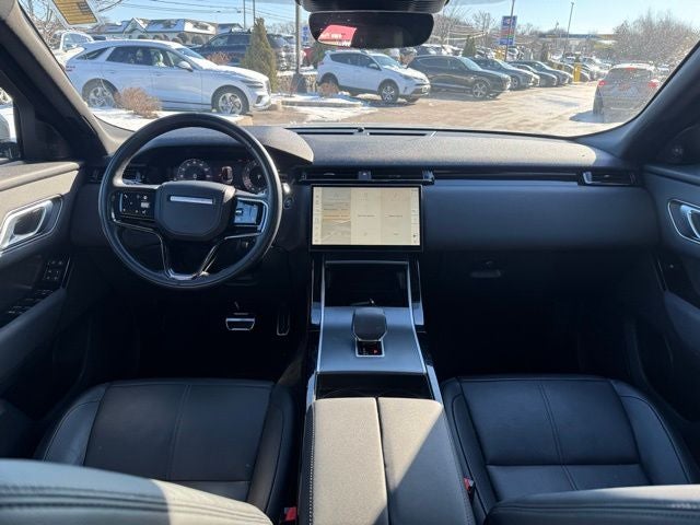 2025 Land Rover Range Rover Velar Dynamic SE
