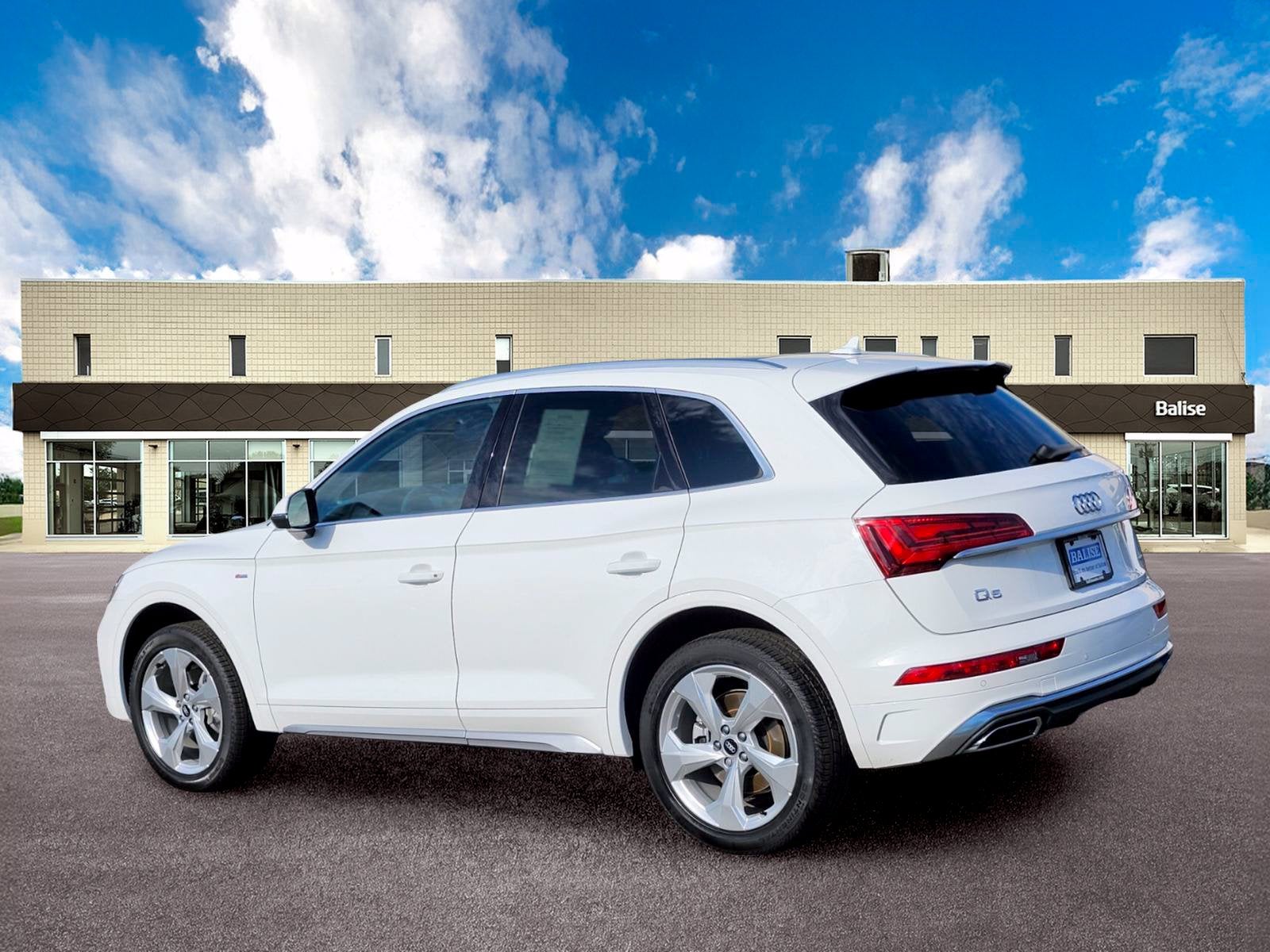 2023 Audi Q5 45 S line Premium quattro