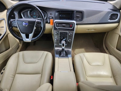 2015 Volvo V60 T5 Premier