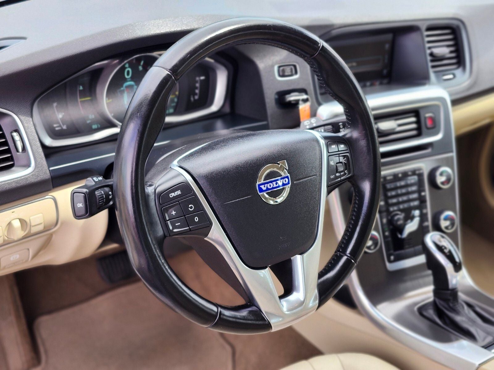 2015 Volvo V60 T5 Premier