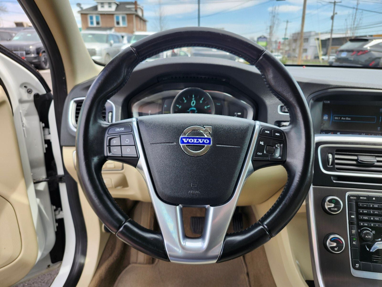 2015 Volvo V60 T5 Premier