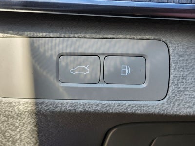 2025 Volvo XC90 Plug-In Hybrid T8 Plus 6 Passenger